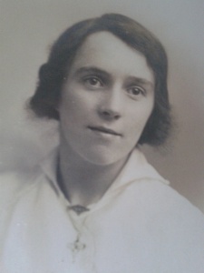 Photo of Susan Rowe (later Richards)